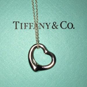 Tiffany & co peretti 16mm open heart necklace 16in
